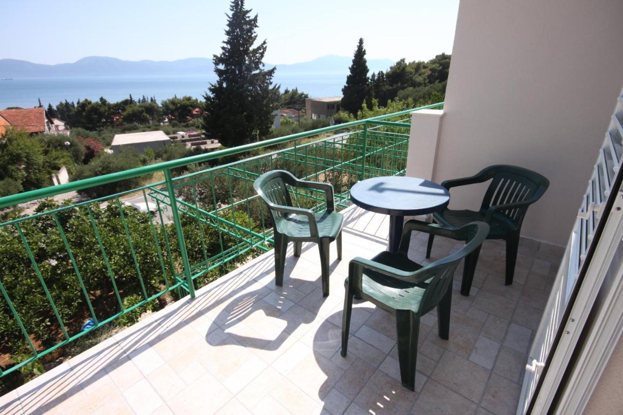 Apartments And Rooms With Parking Space Gradac, Makarska - 6819 Градац Экстерьер фото