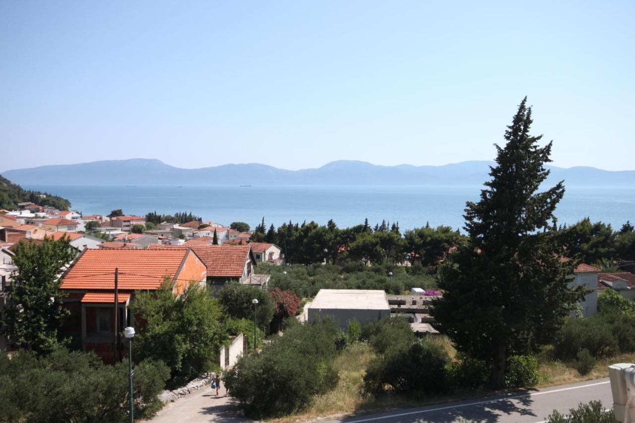 Apartments And Rooms With Parking Space Gradac, Makarska - 6819 Градац Экстерьер фото